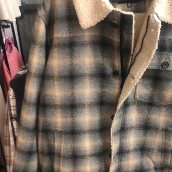 Lucky Brand Blue and Tan Heavy Duty Faux Fur lined Jacket - Picture 4 of 7